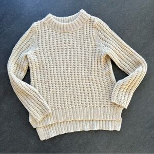 Field Flower l from Anthropologie, cozy cream colored knit sweater. Size Medium